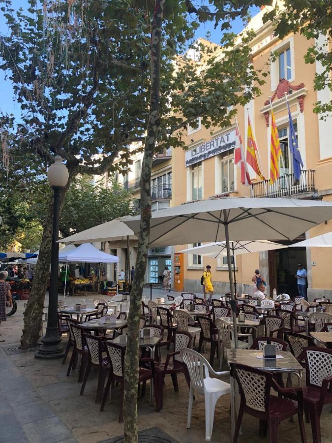 2 Bedroom Large Modern Apartment In Blanes Old Town 50M From The Beach! Exterior photo