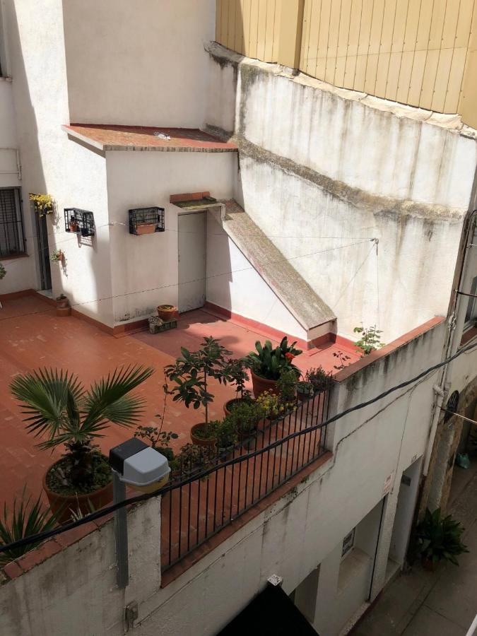 2 Bedroom Large Modern Apartment In Blanes Old Town 50M From The Beach! Exterior photo
