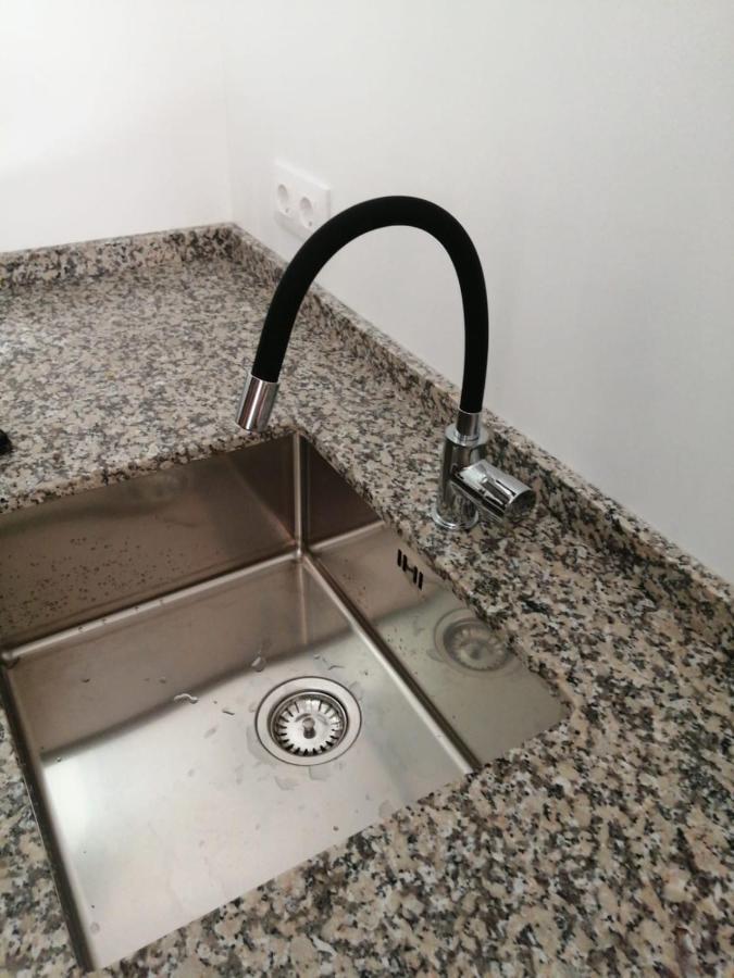 2 Bedroom Large Modern Apartment In Blanes Old Town 50M From The Beach! Exterior photo